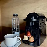 Central Boutique Apartment - Self Check-In